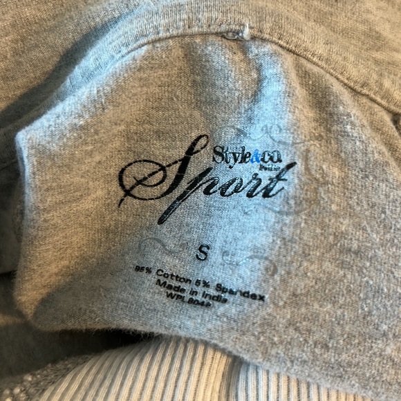 Style & Co Sweater - Picture 4 of 4